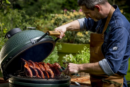 Grill ceramiczny Big Green Egg Medium